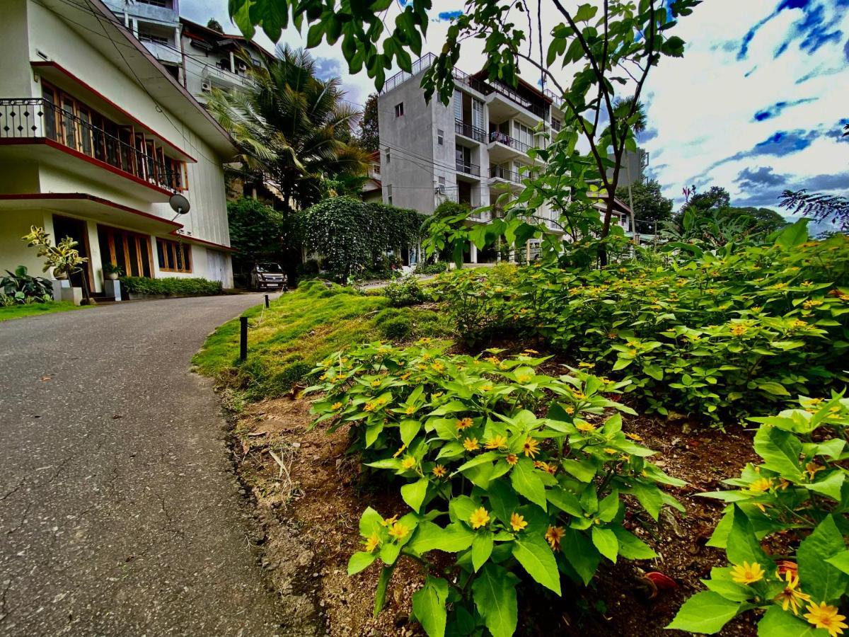 Hotel Sesatha Lake Kandy Exterior foto